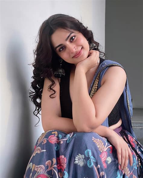 Ayesha Khan Net Worth, Family, Age, Wiki & More - whatAinfo.in