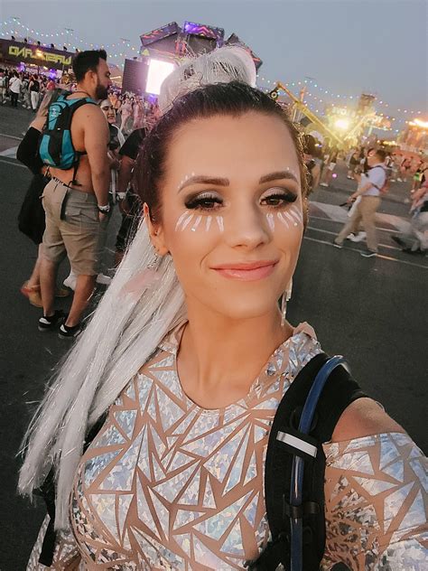 This was my face at EDC Day One 🎡 : r/Faces