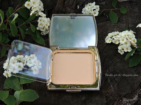 Корейская косметика Missha: BB-крем Magic Cushion Moisture и пудра ...