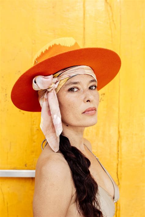 Corina Lawrence Fans