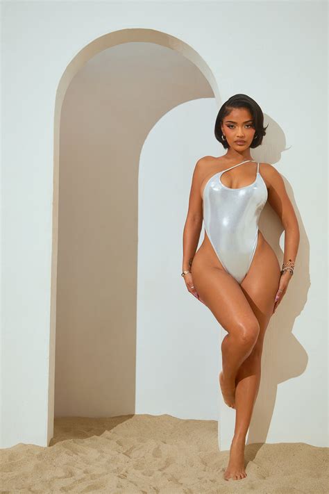 Miami Mami Metallic 1 Piece Swimsuit - Silver | Fashion Nova