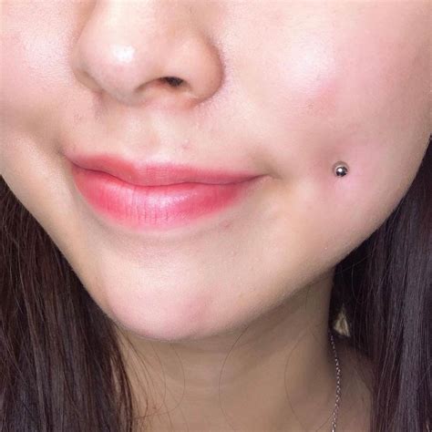 Dimple Piercing: Definition, Jewelry, Price And Tips - Glaminati