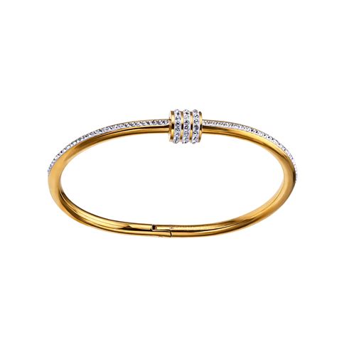 Sadie – Love, Milana