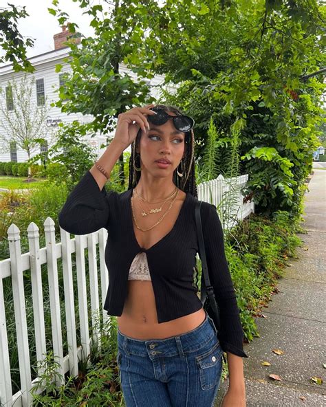 Mia Rose Morgan Style, Clothes, Outfits and Fashion • CelebMafia