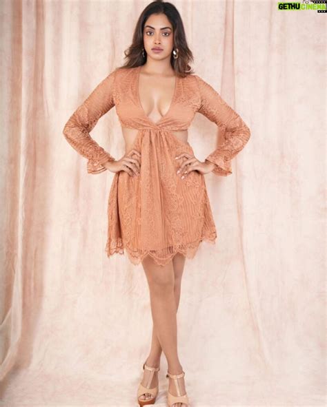 Actress Kamakshi Bhaskarla HD Instagram Photos and Wallpapers January ...