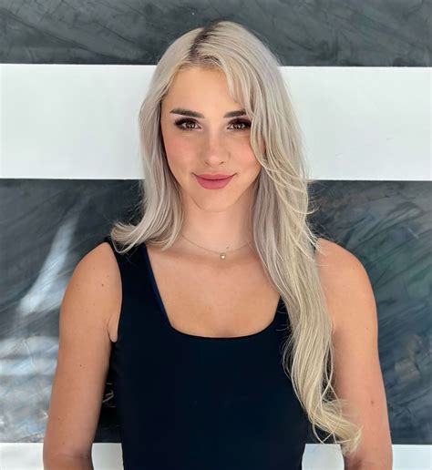InfluencerGoneWild's Before & After: A Plastic Surgery Nightmare? Image 19