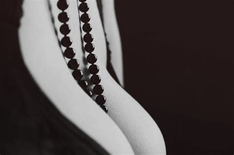 BODY CURVES on Behance