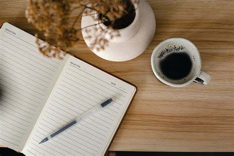 How To Start A Diary (In 6 Easy Steps)