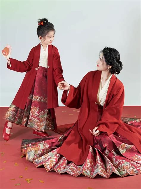 Chinese New Year Clothes Ming Dynasty Style Fashion Hanfu - Fashion Hanfu