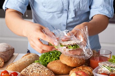 35 Cheap and Easy Lunch Ideas For Work On A Budget - Frozen Pennies