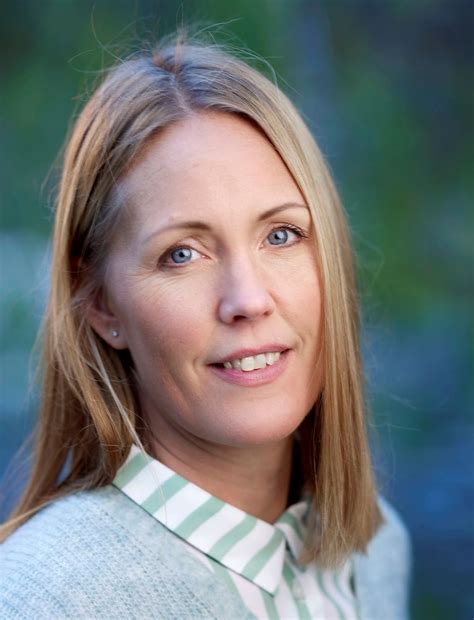 Josefin Sveen er ansatt som professor ved senteret | Senter for