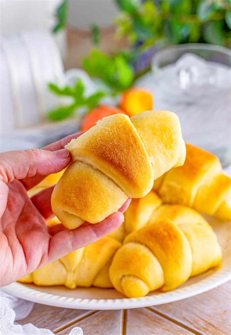 Crescent Rolls Recipe - Tornadough Alli