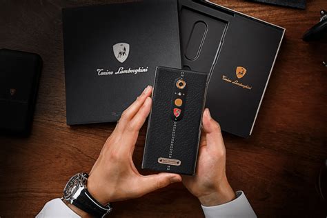 Lamborghini Launches Its Own Smartphone And It Cannot Be Afforded Easily