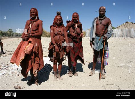 Himba tribe hi-res stock photography and images - Alamy