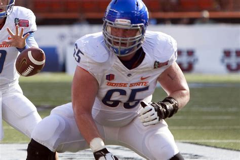 Former Boise State Lineman Earns Player of the Week Honors