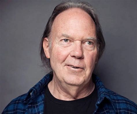 Neil Young - Musicians, Family, Childhood - Neil Young Biography