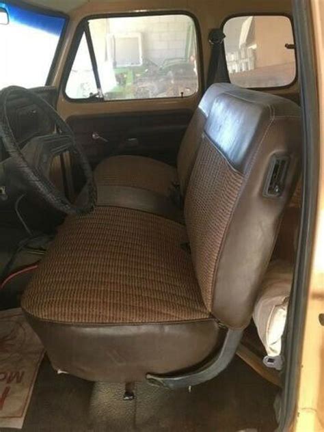 1978 Ford F-150 XL RWD Pickup Truck Classic 6 Cylinder 4 Speed Manual