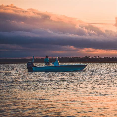 How To Stay Safe on a Boat this Labor Day Weekend: Tips For Boaters