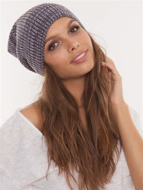 Knitting a bini hat by spit and crochet - step by step master classes ...