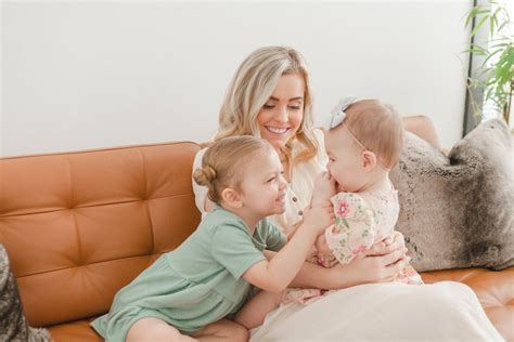 2020 Mommy And Me Mini Sessions - sallywhettenphotography.com