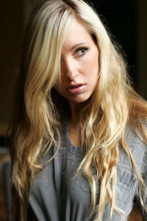 Corinna Pictures. Hotness Rating = 8.78/10