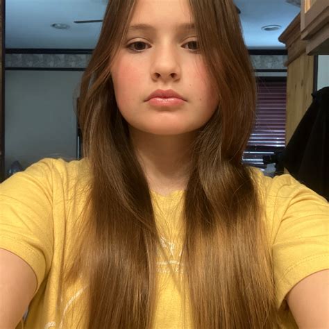 Sierra Weaver - Professional Profile, Photos, and Videos on Project Casting