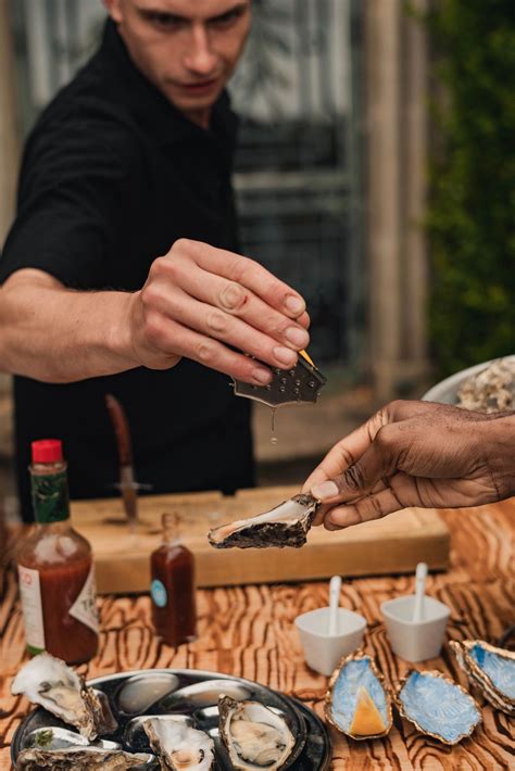 Oyster Shucking Service - Oyster Bar Private Hire - Mobile Caterer.