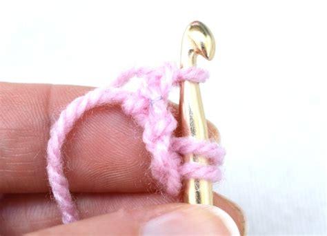 tutorial: foundation half double crochet (fhdc) - La Visch Designs