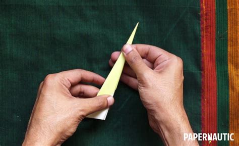 How To Make An Easy Origami Paper Dart - Papernautic