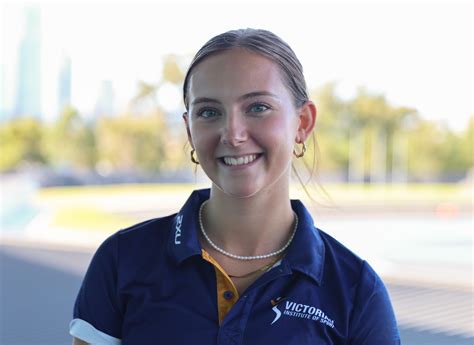 Samantha Love — Victorian Institute of Sport