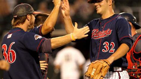 college baseball preview dallas baptist   oklahoma crimson