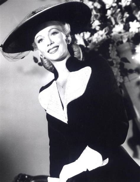 Having a Wonderful Crime - Carole Landis